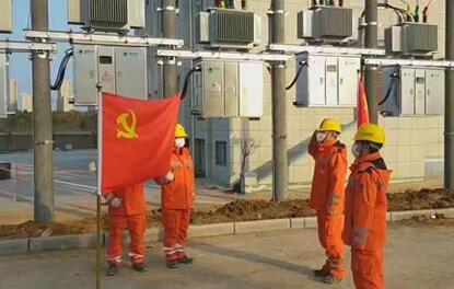 “火線”入黨，在湖北保衛(wèi)戰(zhàn)的戰(zhàn)場上接受組織的考驗