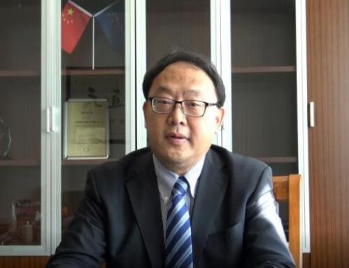 晶澳科技執(zhí)行總裁牛新偉：強(qiáng)而不爭(zhēng)，順勢(shì)而為