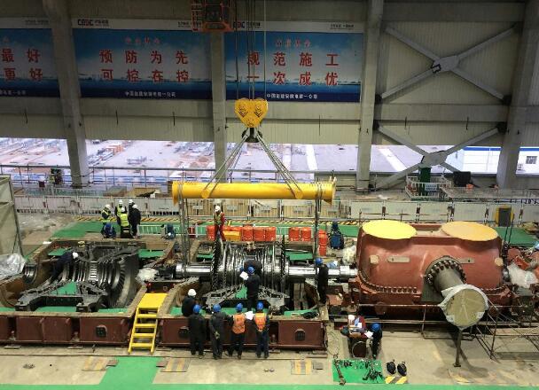 山西神頭電廠(chǎng)3號(hào)百萬(wàn)機(jī)組汽輪機(jī)扣蓋完成