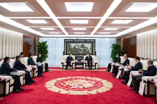 葉向東會(huì)見中國安能集團(tuán)總經(jīng)理、黨委副書記李躍平