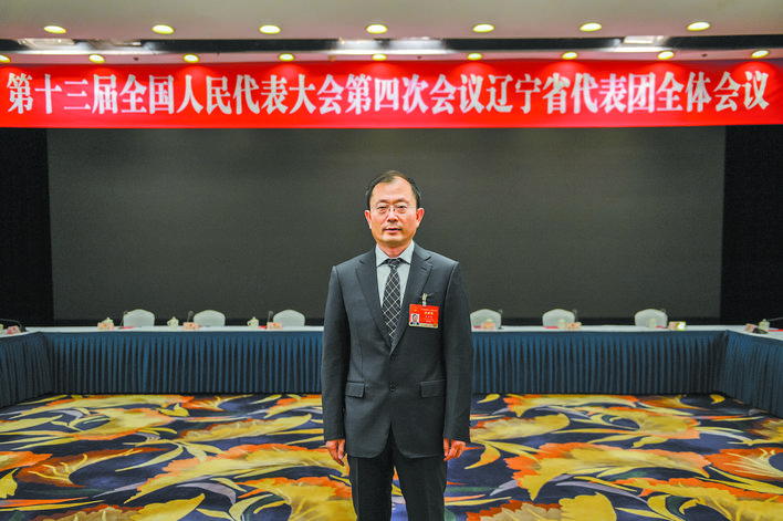 國人大代表 國網遼寧省電力有限公司董事長、黨委書記石玉東：加強能源互濟 促進能源互聯網發(fā)展