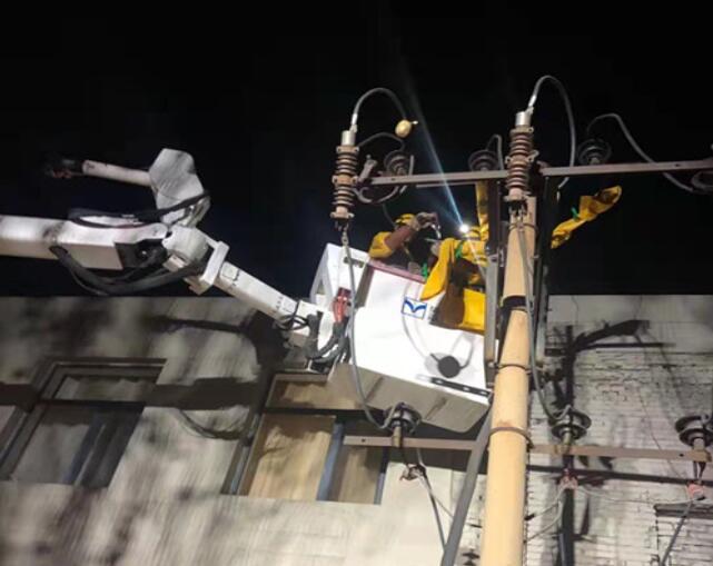 烏海電業(yè)局配電帶電作業(yè)處：11、7、23