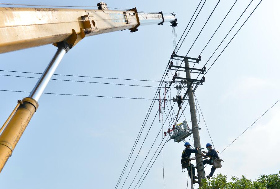 保供電惠民生，國網(wǎng)余姚市供電公司持續(xù)實施單電源小區(qū)升級改造