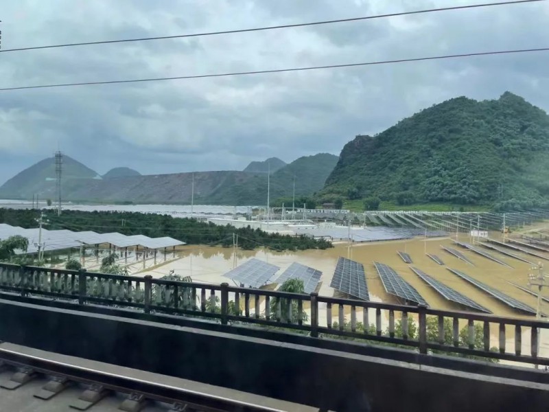 地面電站秒變漂浮電站，又一光伏電站被水淹！