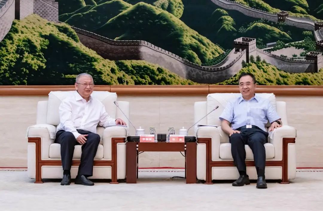 鄒磊會(huì)見隆基股份總裁李振國、森特股份董事長劉愛森