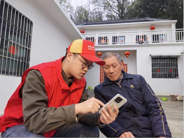 村網(wǎng)共建，讓村里老人生活更方便!