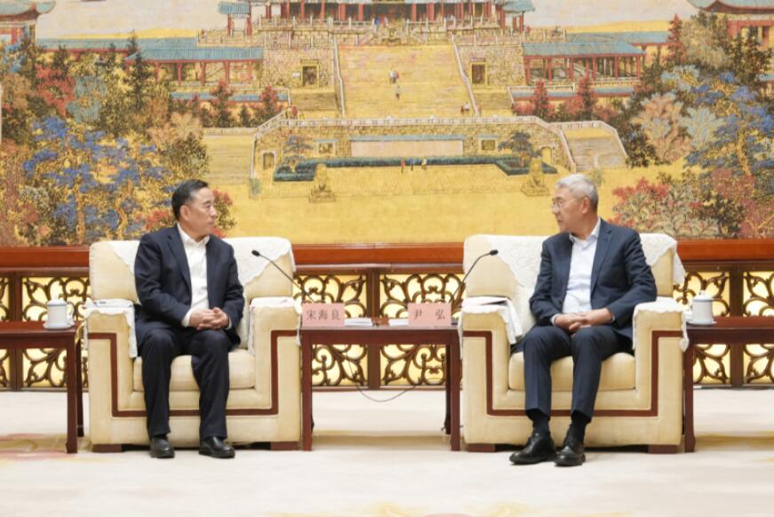 宋海良拜會江西省委書記尹弘、省長葉建春并見證簽署戰(zhàn)略合作協(xié)議