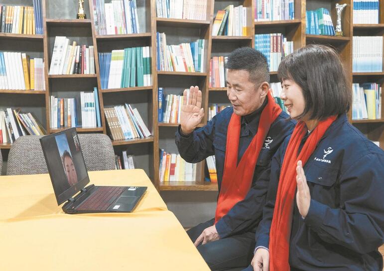 紅船精神代代傳 優(yōu)化服務(wù)促發(fā)展——記“國網(wǎng)楷?！眹译娋W(wǎng)浙江電力(嘉興)紅船共產(chǎn)黨員服務(wù)隊