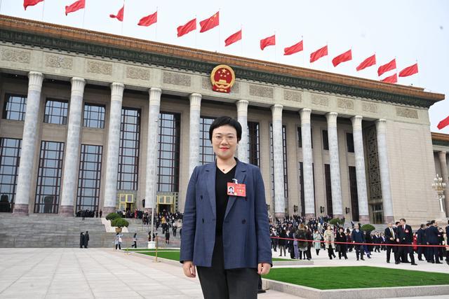 全國(guó)人大代表、上汽集團(tuán)零束科技黨委副書(shū)記劉懿艷：建議加大中國(guó)智能電動(dòng)汽車(chē)技術(shù)出海專(zhuān)利保護(hù)力度