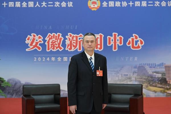 程韜代表：支持引入新質(zhì)生產(chǎn)力，鼓勵(lì)新能源商用車發(fā)展