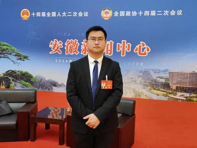 全國(guó)人大代表、國(guó)軒高科姚金?。簶?biāo)準(zhǔn)、技術(shù)、產(chǎn)業(yè)鏈多管齊下，推動(dòng)電化學(xué)儲(chǔ)能產(chǎn)業(yè)高質(zhì)量發(fā)展