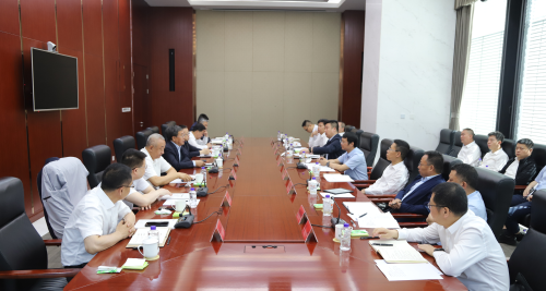 中國電建黨委常委、副總經(jīng)理劉源源與晉能控股集團黨委書記、董事長李國彪舉行會談