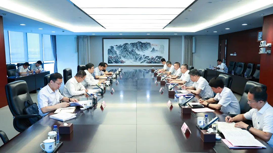 國家能源局黨組成員、副局長何洋到中國華電開展專題調(diào)研