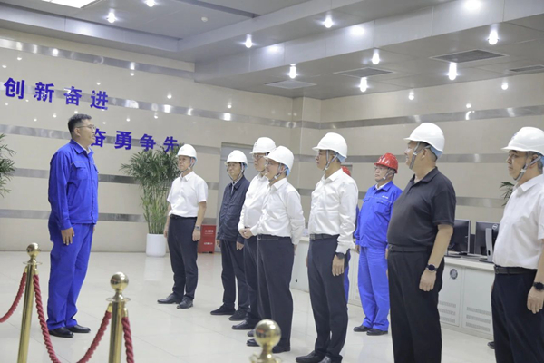 國務院國資委黨委委員、副主任茍坪到新疆華電喀什熱電公司宣講黨的二十屆三中全會精神并調(diào)研