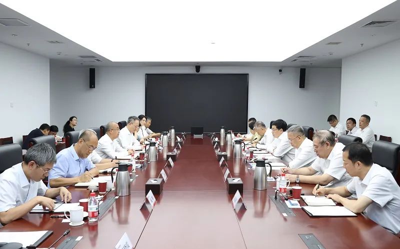 國家電網(wǎng)公司董事長、黨組書記張智剛拜訪懷柔實驗室并交流座談