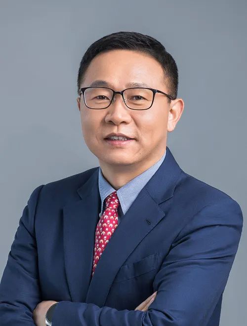 華為汪濤：用數(shù)智化技術(shù)，解決新型電力系統(tǒng)世界級(jí)難題