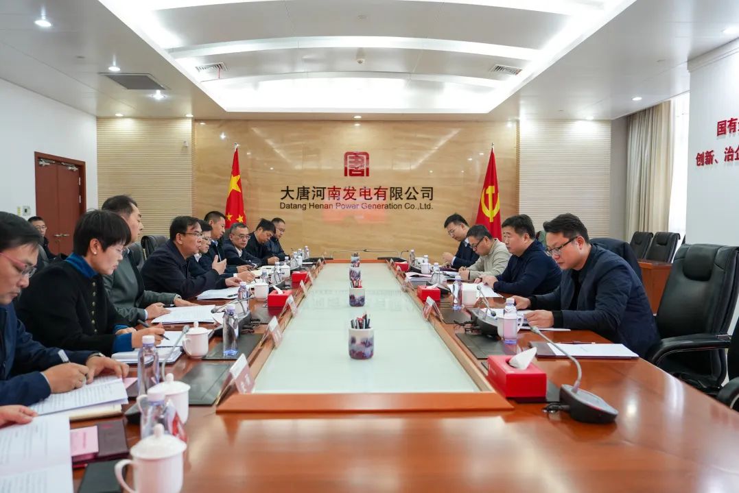 大唐河南公司黨委書記、董事長(zhǎng)常征會(huì)見(jiàn)河南能源監(jiān)管辦黨組書記、專員王朝暉