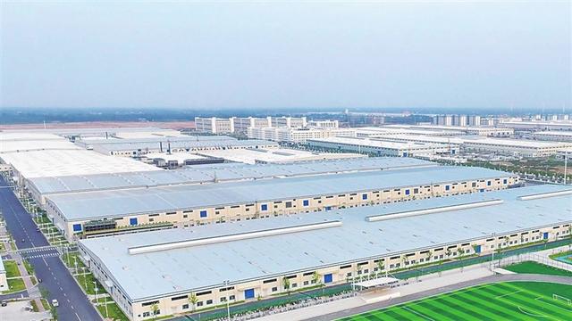 精彩“出?！?，中國新能源汽車駛向全球