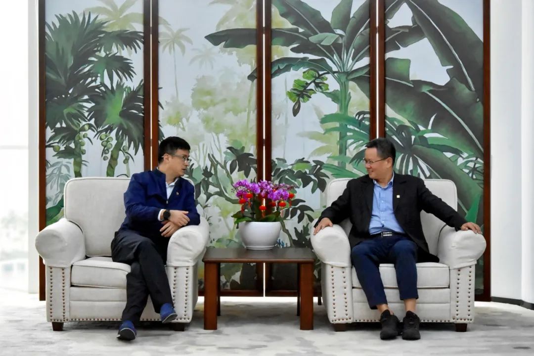國電投海南公司黨委副書記、總經(jīng)理劉波濤拜訪大唐海南公司黨委書記、董事長王俊啟