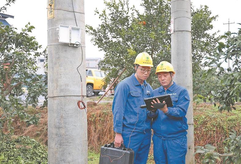 研制“萬能鑰匙”，臺(tái)區(qū)漏電保護(hù)器調(diào)試不到5分鐘