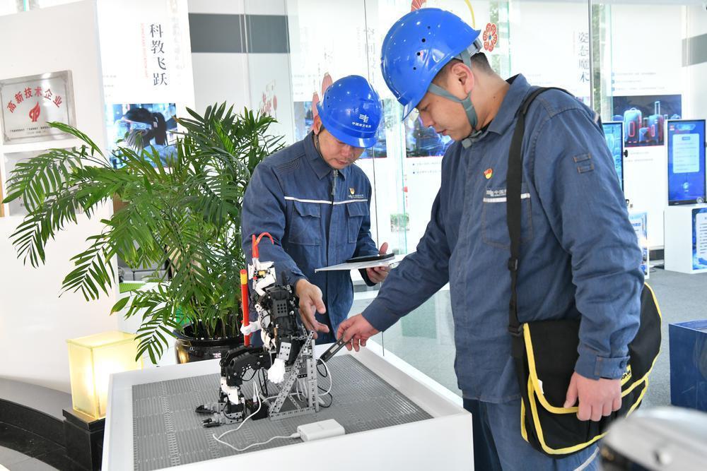 廣東電網(wǎng)“電”力全開，助力現(xiàn)代化產(chǎn)業(yè)體系建設(shè)